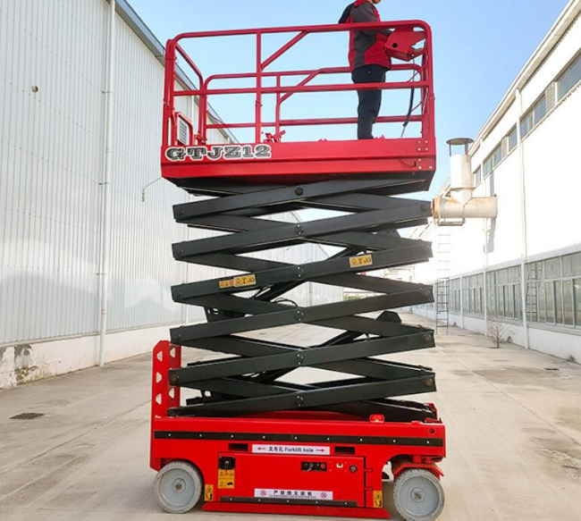 大理自行走移动式升降机